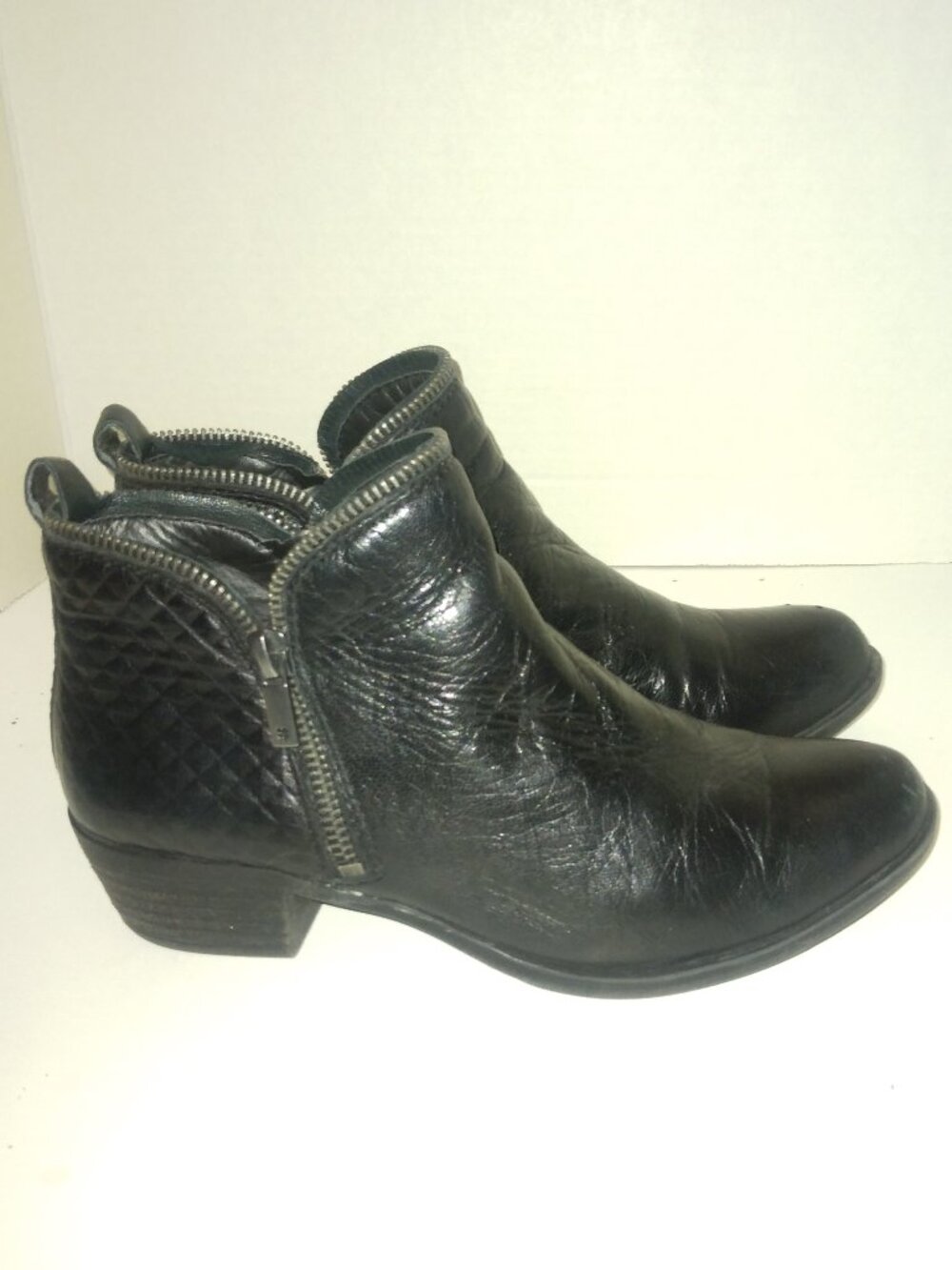 Lucky Brand ankle boots size 8